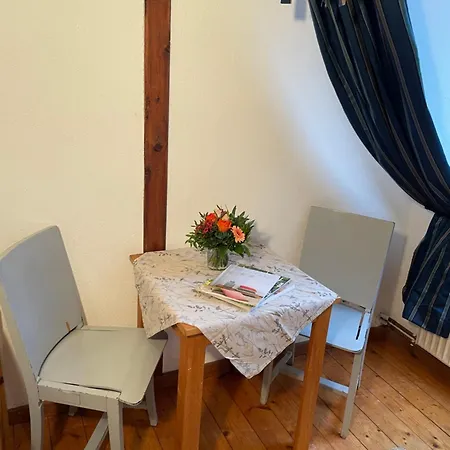 Abendrote Haus * Gomnitz