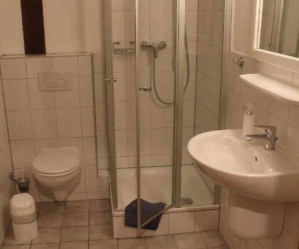 Gasthof Abendrote Haus- Kurz Und Langzeitvermietung Für Monteure *